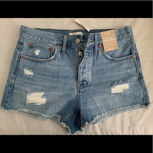 Brand new Madewell relaxed short W27.